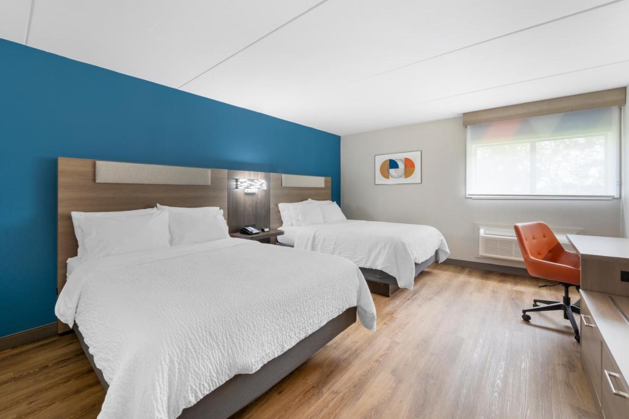 Holiday Inn Express Greencastle, An Ihg Hotel Esterno foto