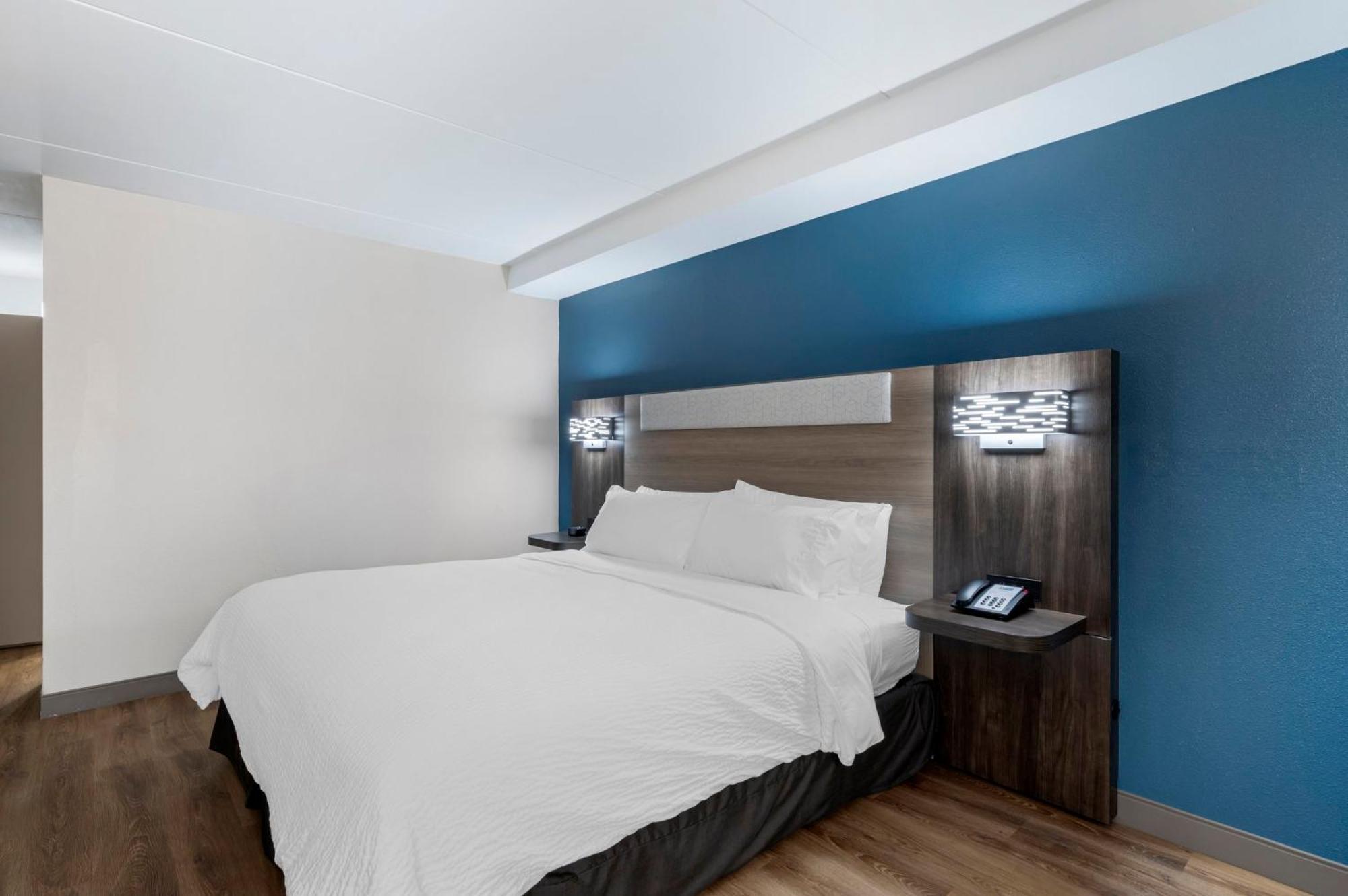 Holiday Inn Express Greencastle, An Ihg Hotel Esterno foto