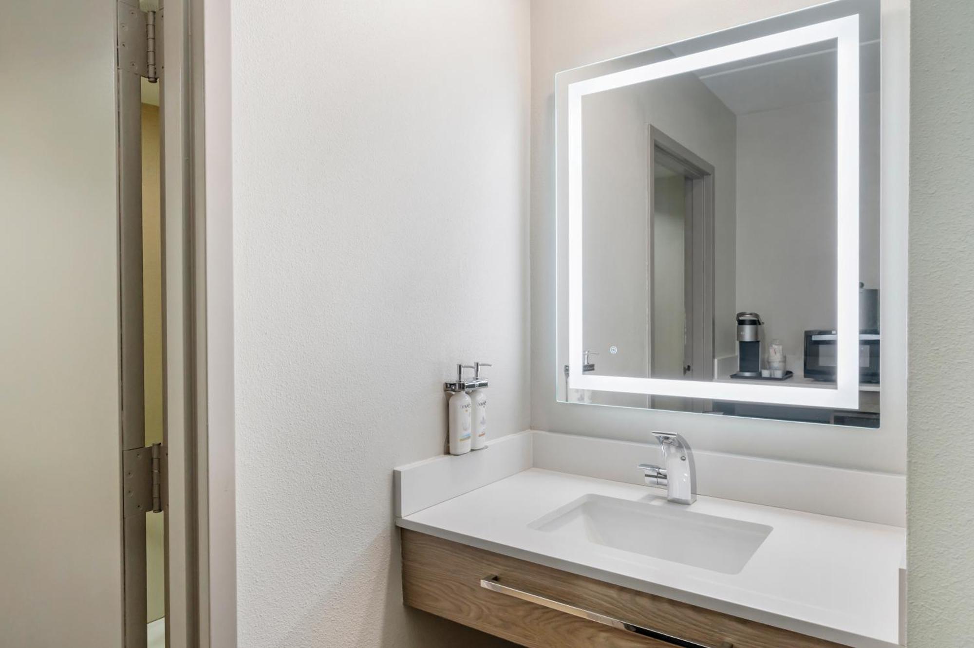 Holiday Inn Express Greencastle, An Ihg Hotel Esterno foto