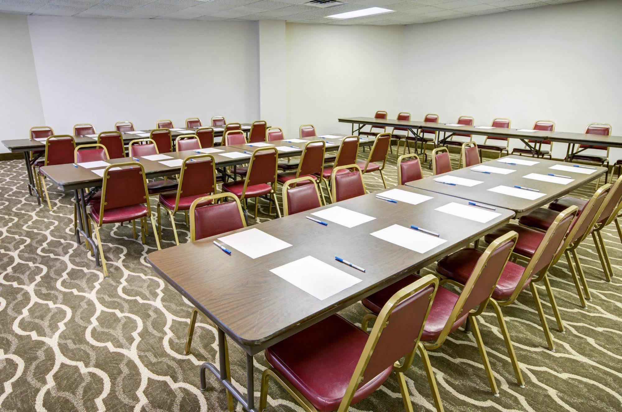 Holiday Inn Express Greencastle, An Ihg Hotel Esterno foto